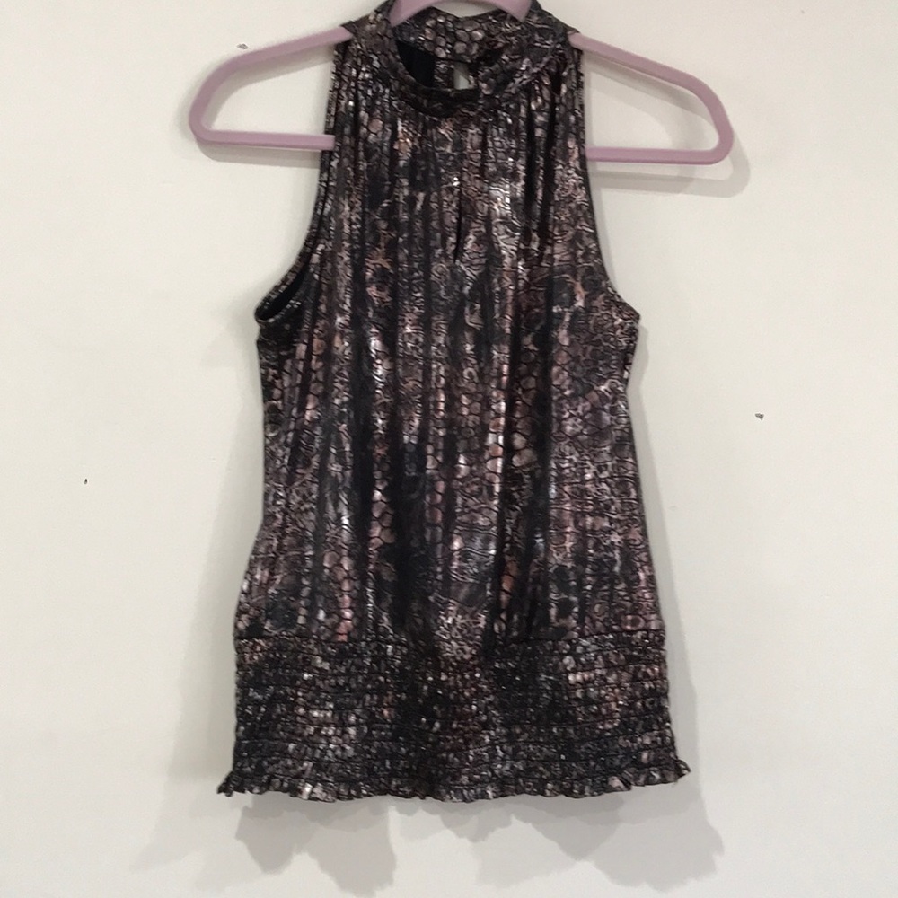 NewTank top
